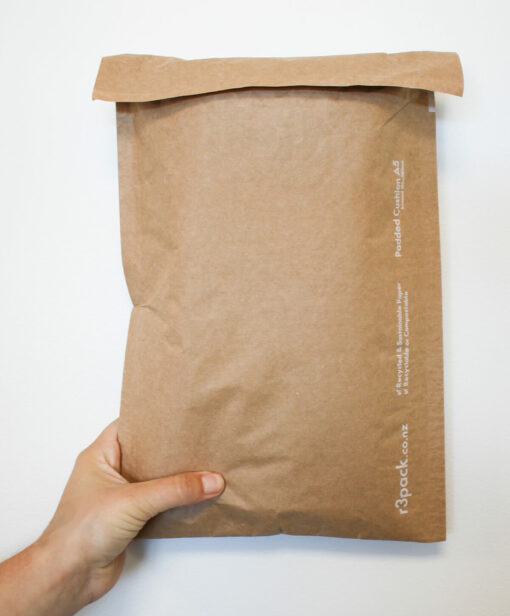 Paper Soft Cushioned Courier Bag Available In Different Sizing